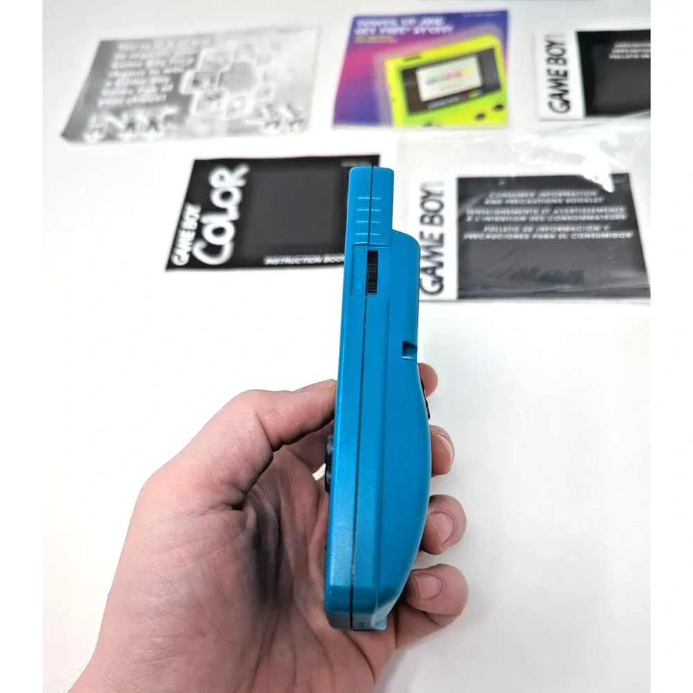 Nintendo Game Boy Color Handheld Console Teal Complete in Box CIB USA inserts